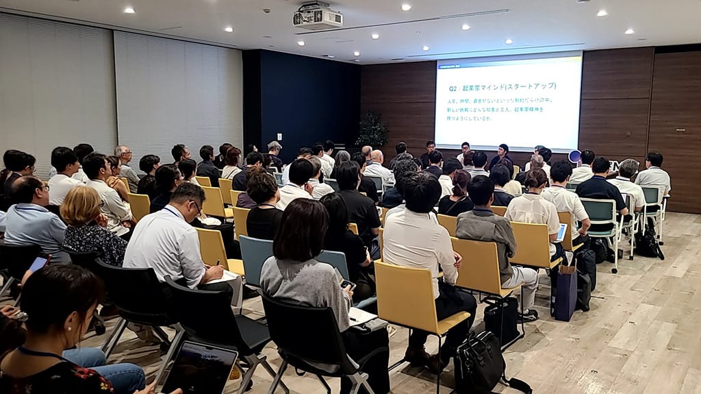 写真:イベント中の会場