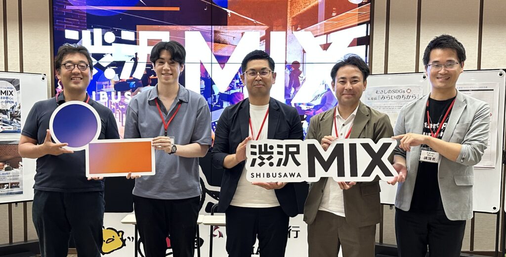 イベント写真：「埼玉県スタートアップエコシステムと資金調達方法」 （左から）コミュニティコム・星野氏、埼玉県・福田氏 、レグミン・野毛氏、ミライドア・石坂氏、日本政策金融公庫・門廻氏