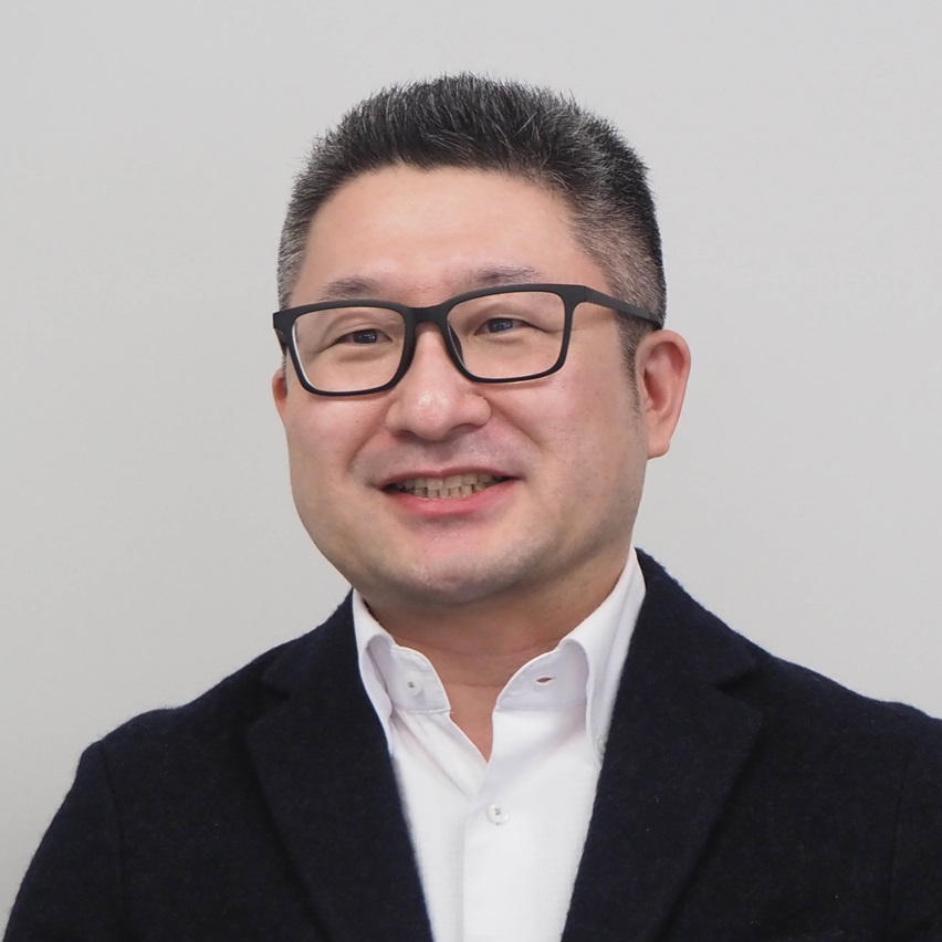 相談員写真:赤坂 拓郎 氏